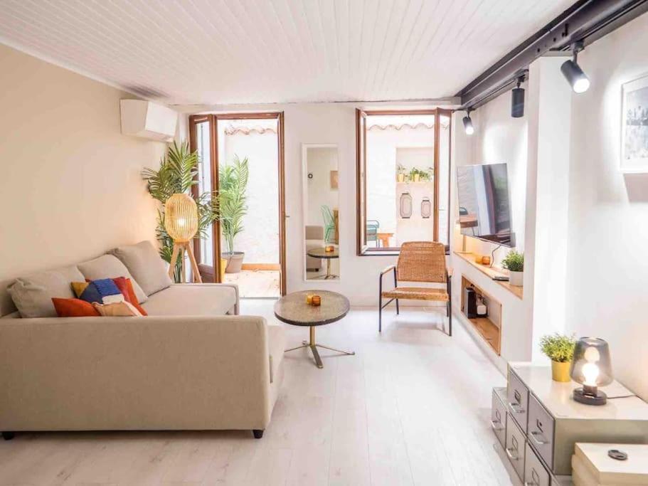 Appartement T2 47m2 Avec Terrasse - Proche Gare *